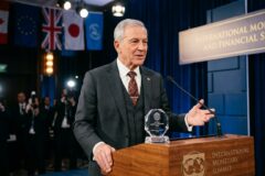 Distinction internationale : Abdellatif Jouahri honoré parmi les meilleurs gouverneurs de banques centrales